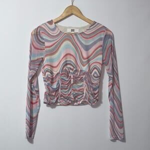 Madden NYC sheer long sleeve marble pattern crop top women’s size large